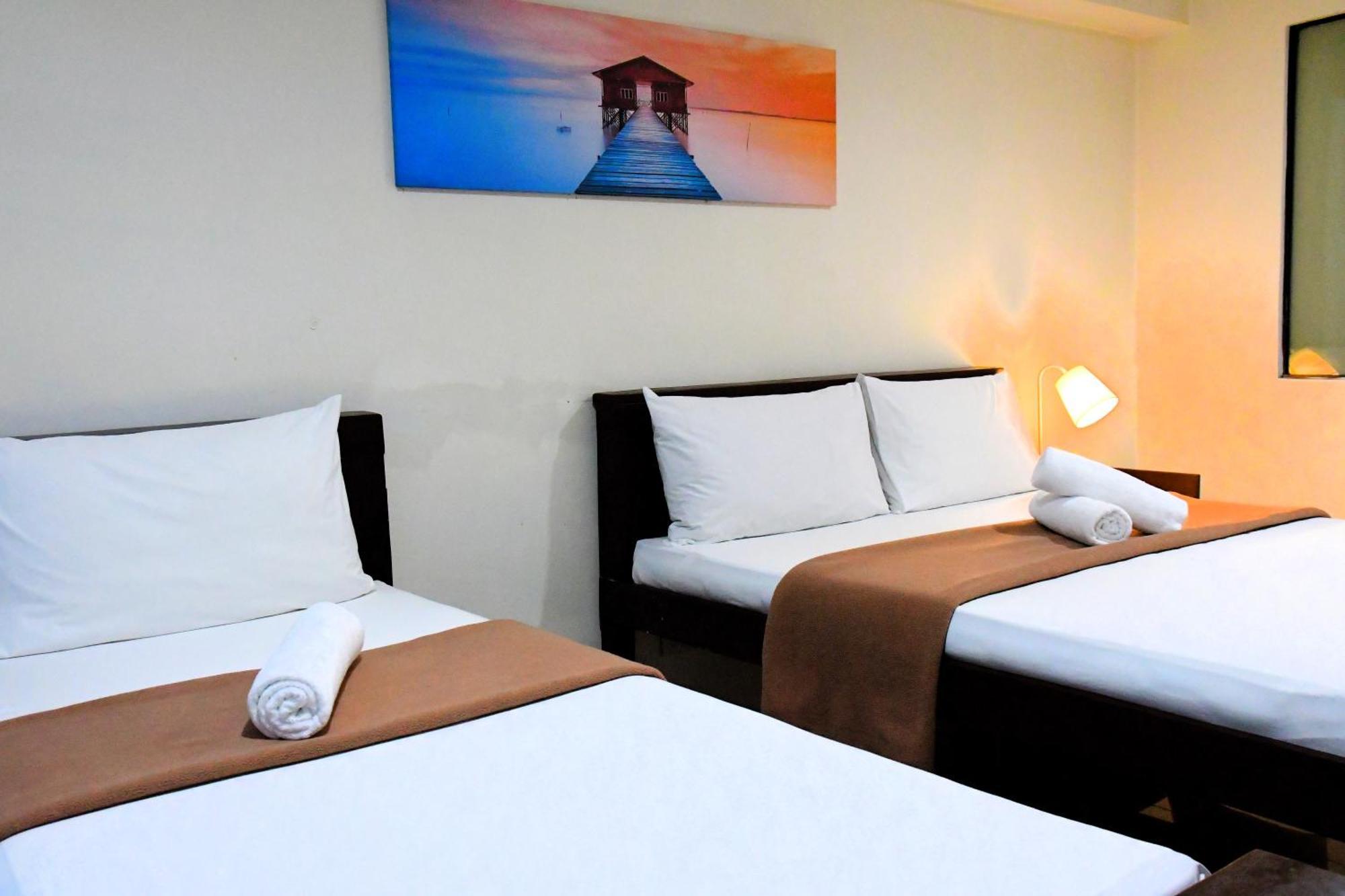 Arzo Hotel Makati Makati City ภายนอก รูปภาพ
