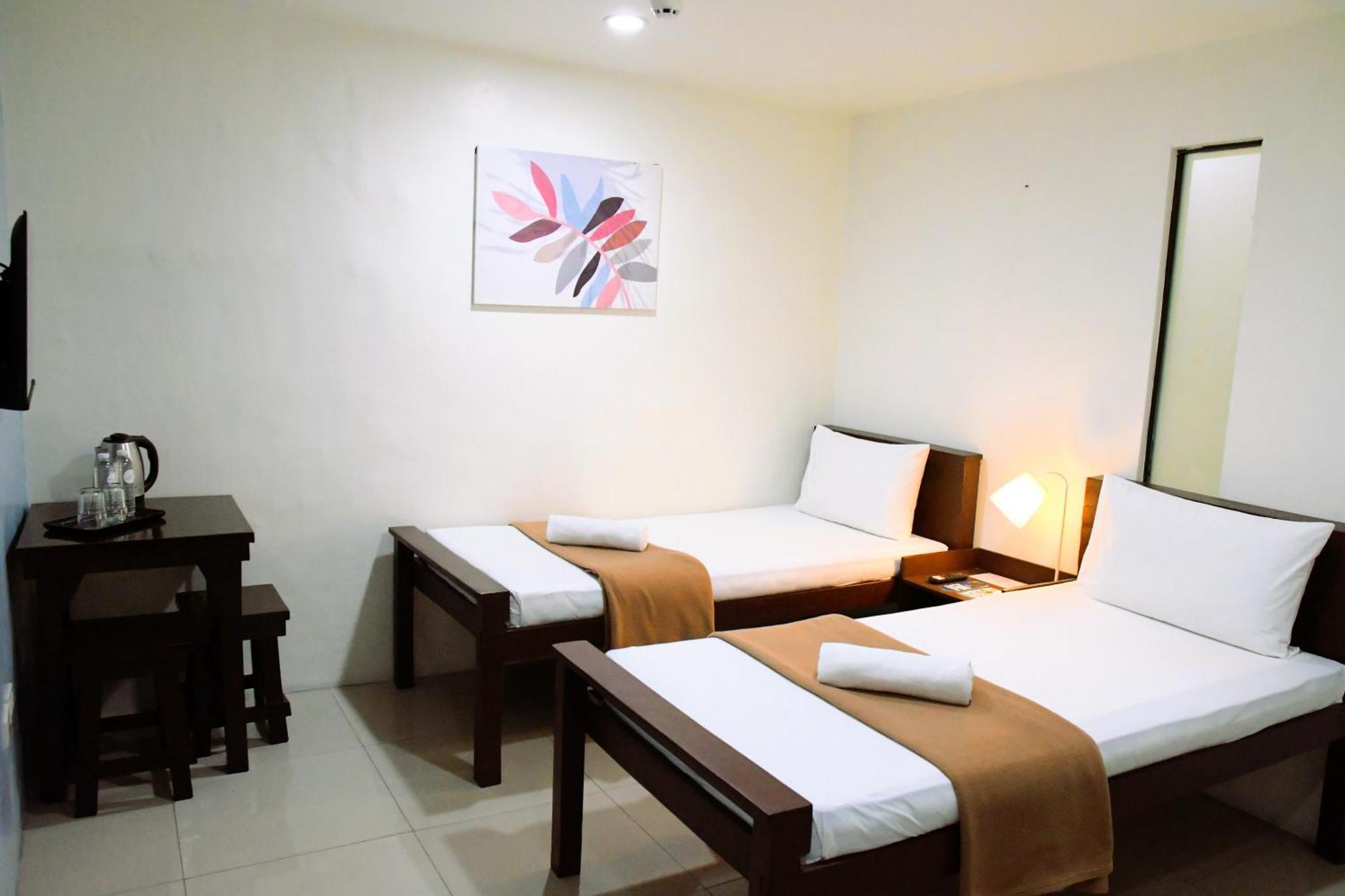 Arzo Hotel Makati Makati City ภายนอก รูปภาพ